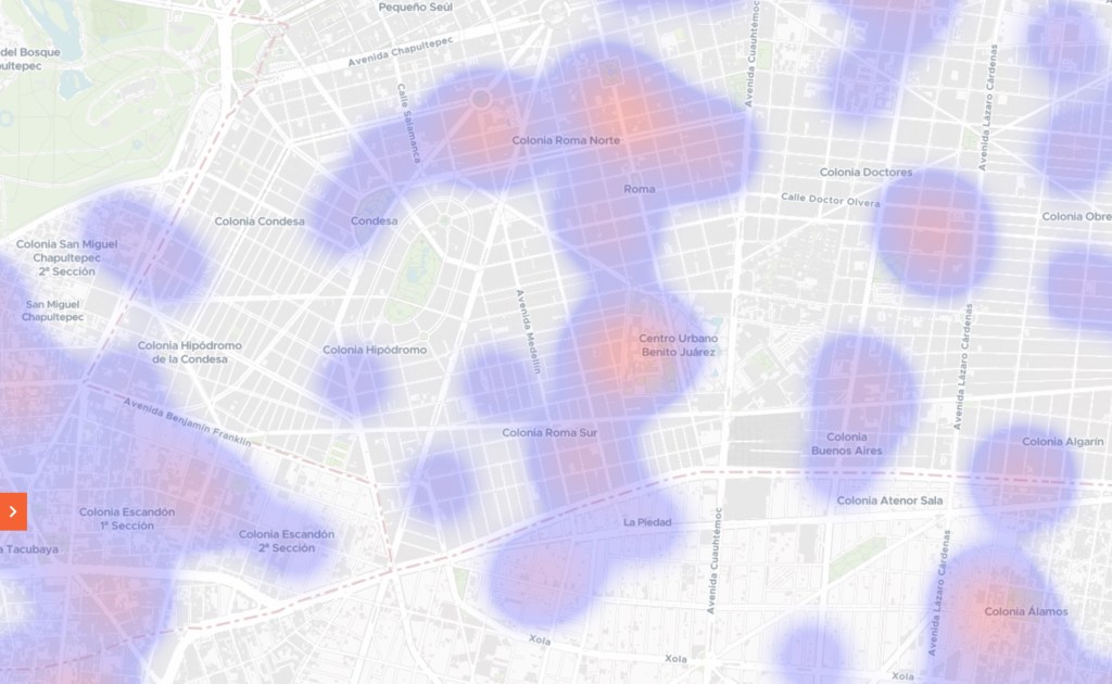 Imagen actual: Mapa de calor de actividad de eCommerce sobre un mapa urbano, mostrando patrones geográficos de demanda